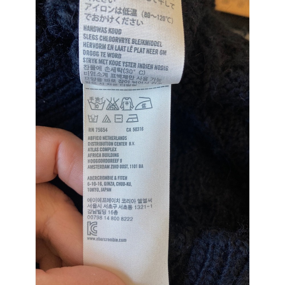Abercrombie & Fitch Cable Knit Cardigan Sweater Womens Small Navy Blue Moose - Picture 10 of 12